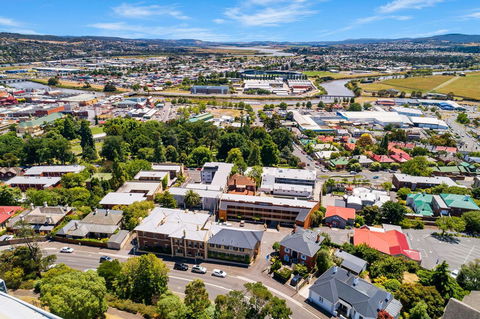 Coach House Launceston - Hotel Gold Coast 28