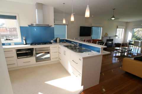 Bridport Holiday Rental - Hotel Gold Coast 8