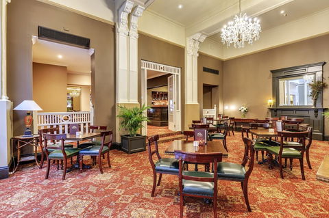 Hadley\'s Orient Hotel - Hotel Gold Coast 10