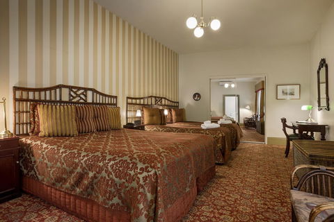 Hadley\'s Orient Hotel - Hotel Gold Coast 21