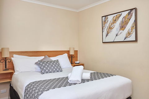 Elphin Serviced Apartments - Hotel Gold Coast 4