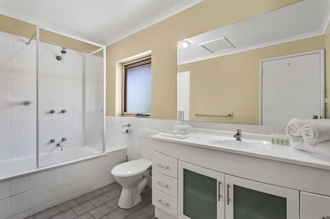 Elphin Serviced Apartments - Hotel Gold Coast 38