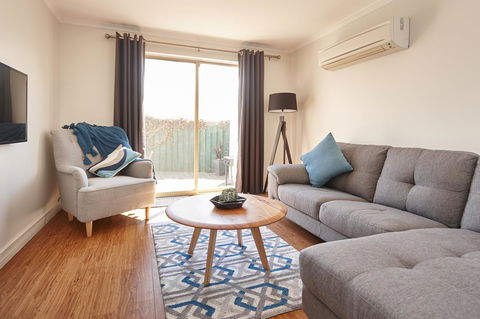 Elphin Serviced Apartments - Hotel Gold Coast 13