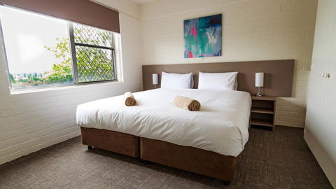 Adina Place Motel Apartments - Hotel Gold Coast 2