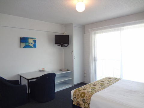 Adina Place Motel Apartments - Hotel Gold Coast 36