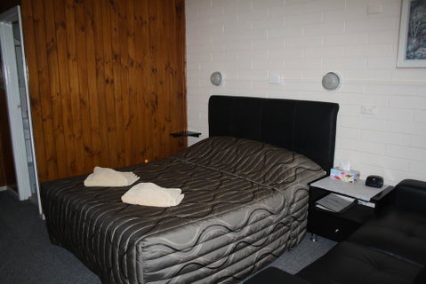 Nhill Oasis Motel - Hotel Gold Coast 0