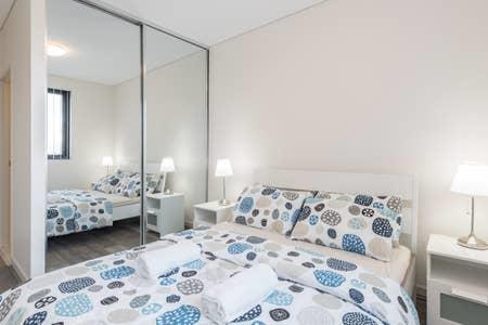 Nice And Clean Apartment With Free Wifi And Netflix - Hotel Gold Coast 3