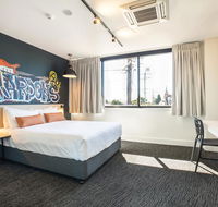 Nightcap at Chardons Corner Hotel - Hotel Gold Coast