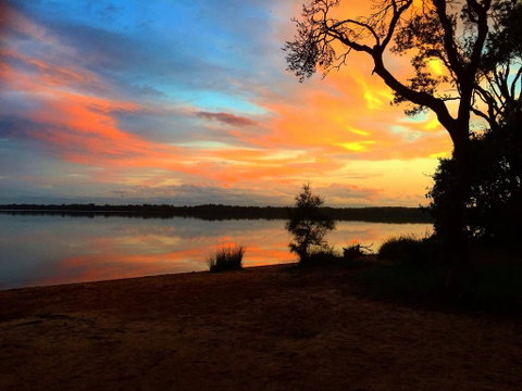 Noosa Lake House - Hotel Gold Coast 2