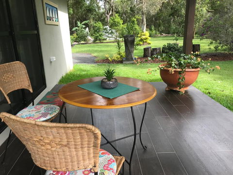 Noosa Studio At Lake Weyba - Hotel Gold Coast 2