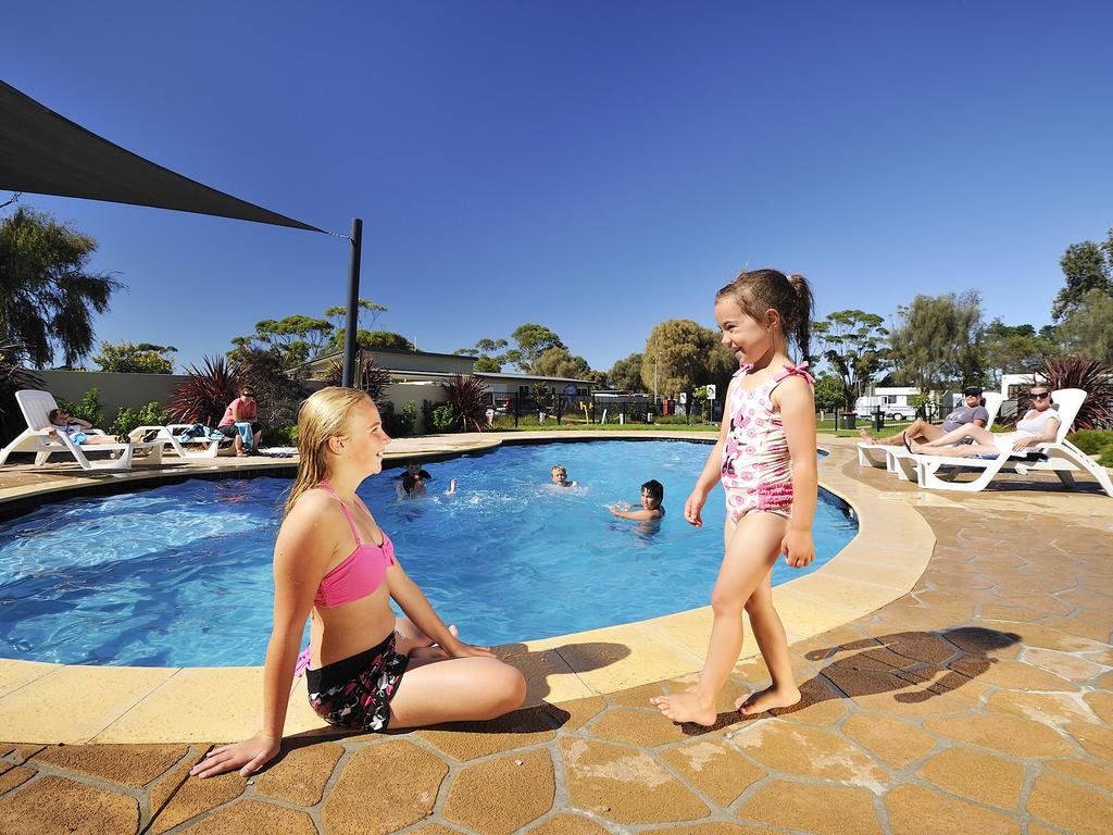 Lakes Entrance VIC Hotel Gold Coast