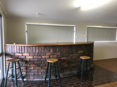 O'Shea's Royal Hotel - Hotel Gold Coast 2