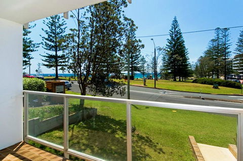 Ocean Court 8 13 Lord Street - Hotel Gold Coast 1