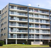 Oceanic 1 - On Forster Main Beach - Hotel Gold Coast