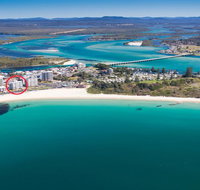 Oceanic 10 -On Forster Main Beach - Hotel Gold Coast