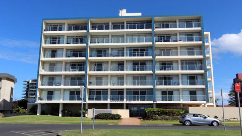 Oceanic 28 - On The Beach! - Hotel Gold Coast 0