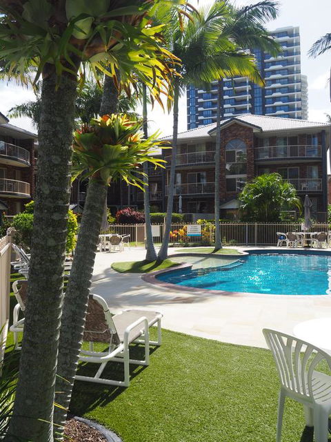 Oceanside Cove Holiday Apartments - Hotel Gold Coast 3
