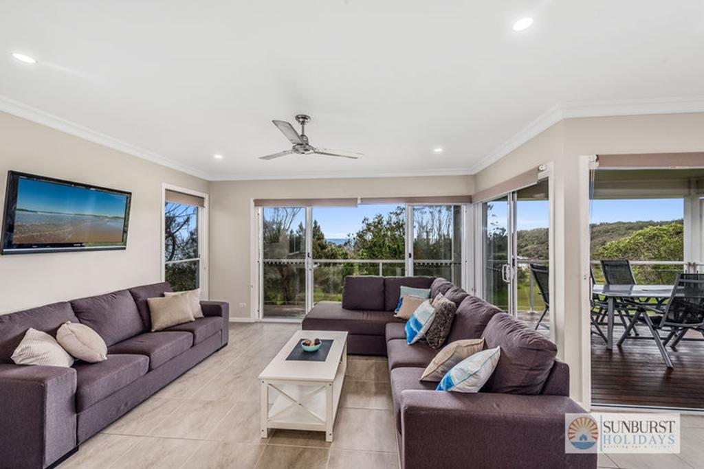 Arrawarra Headland NSW Hotel Gold Coast