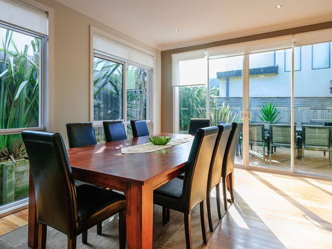 On Chapel - Hotel Gold Coast 2