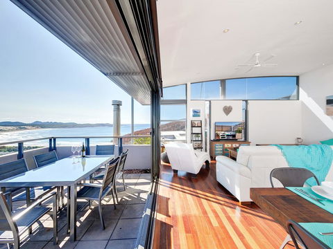One Mile Cl, Townhouse 22, 26, The Deckhouse - Hotel Gold Coast 0