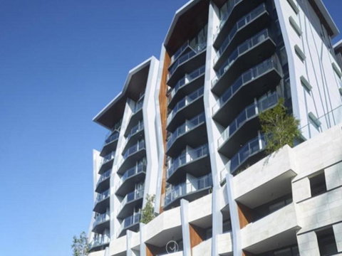 ONE OAK (693I) - Hotel Gold Coast 1