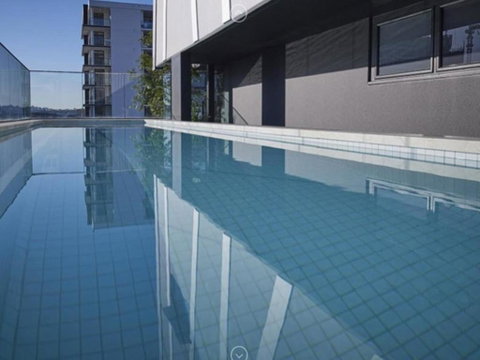 ONE OAK (693I) - Hotel Gold Coast 2