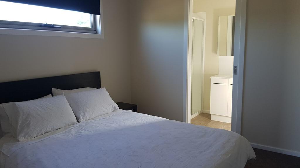 Gerogery NSW Hotel Gold Coast