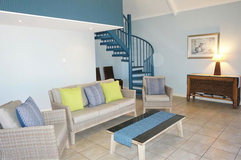 Osprey Holiday Village Unit 114 - Gorgeous 3 Bedroom Holiday Villa With A Pool In The Complex - Hotel Gold Coast 3