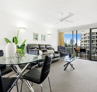 Pacific Resort in the Heart of Broadbeach - Hotel Gold Coast