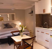 Paperbark Bed  Breakfast - Hotel Gold Coast