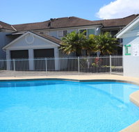Paradise Waters - No. 13 - Hotel Gold Coast