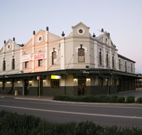 Peden's Hotel - Hotel Gold Coast