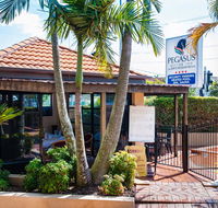Pegasus Motor Inn and Serviced Apartments - Hotel Gold Coast