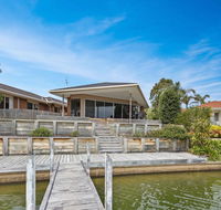 Pelican Brief - relaxing canal frontage - Hotel Gold Coast
