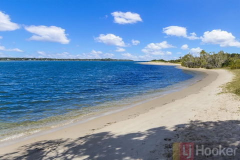 Peninsula Court 6 - Hotel Gold Coast 2