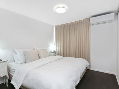Perfect For A Couples Getaway, Stunning Views! - Hotel Gold Coast 1