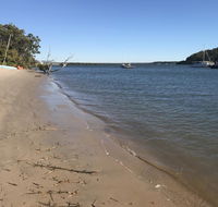 Pet Friendly Waterfront Holiday House on Peacefull Island with Bikes and Kayaks - Hotel Gold Coast