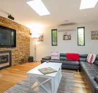 PIER 55 - DROMANA... - Hotel Gold Coast