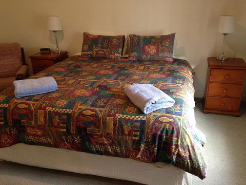 Pinkerton Hill Naracoorte - Hotel Gold Coast 1
