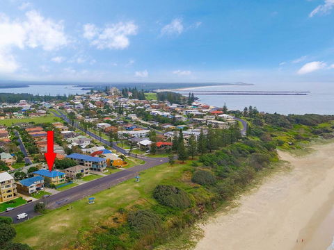 Pippi View 1 (Bottom) - Across The Road From The Beach! - Hotel Gold Coast 3