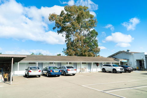 Plumpton Hotel - Hotel Gold Coast 1