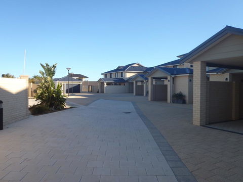 Port Denison Beach Resort - Hotel Gold Coast 3
