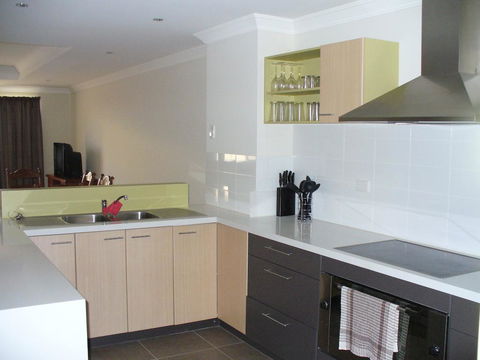 Port Denison Beach Resort - Hotel Gold Coast 1