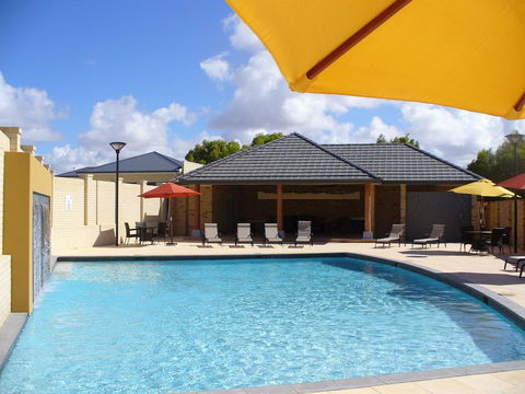 Port Denison Beach Resort - Hotel Gold Coast 0