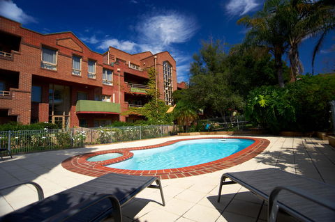 Quest Royal Gardens - Hotel Gold Coast 0