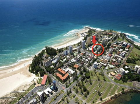 RAINBOW BAY 3 Bed Ocean Views & SPA On Roof Terrace - Hotel Gold Coast 2
