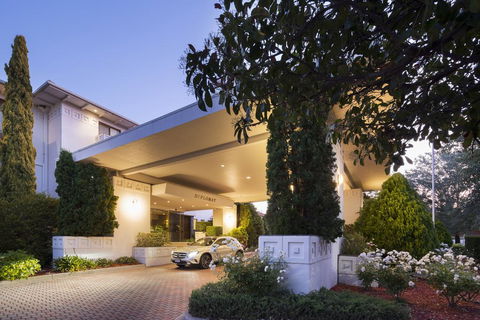 Ramada Diplomat Canberra - Hotel Gold Coast 0