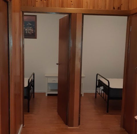 Ray's Farm - Hotel Gold Coast 2