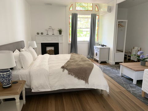 REED HOUSE At Maleny-The White Pavilion - Hotel Gold Coast 2