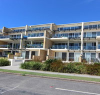 Regatta 3 - On The Lake- Little Street - Hotel Gold Coast